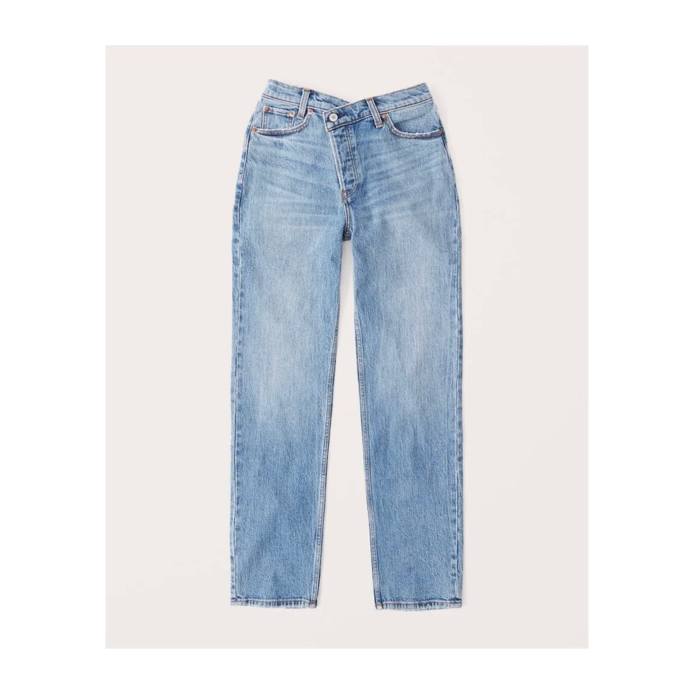 Abercrombie Curve Love High Rise Dad Jeans - Medium Wash - 33